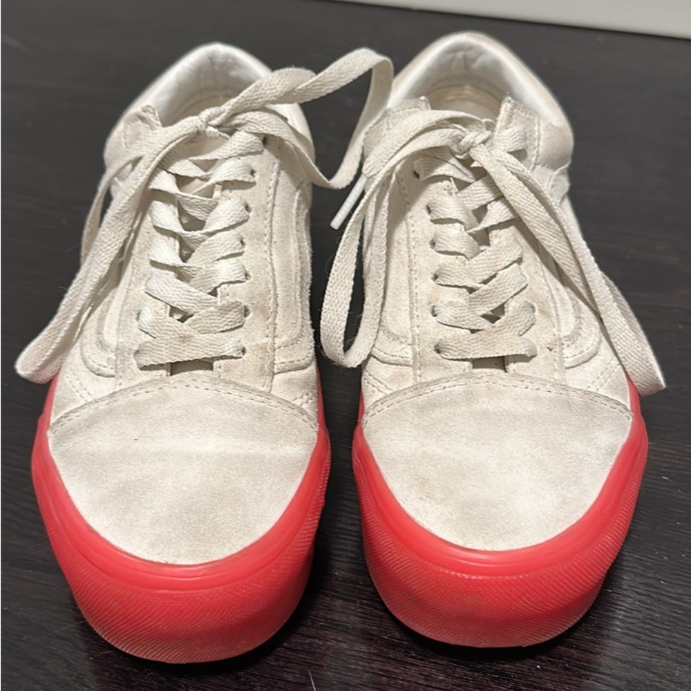 VANS Suede Platform Sneakers